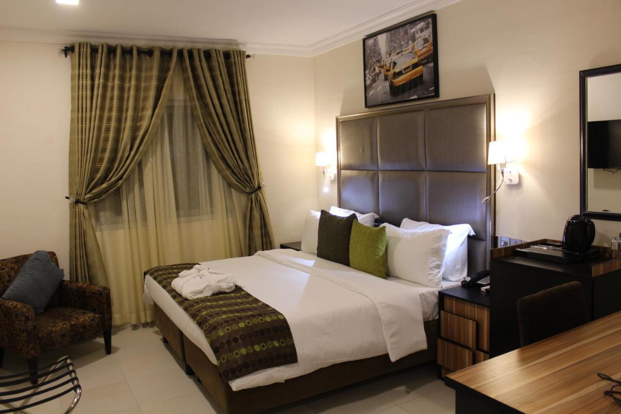 Class Suites Ikeja Exterior foto