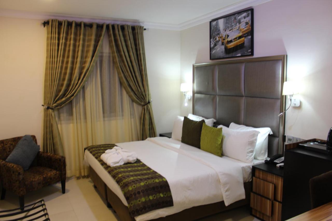 Class Suites Ikeja Exterior foto