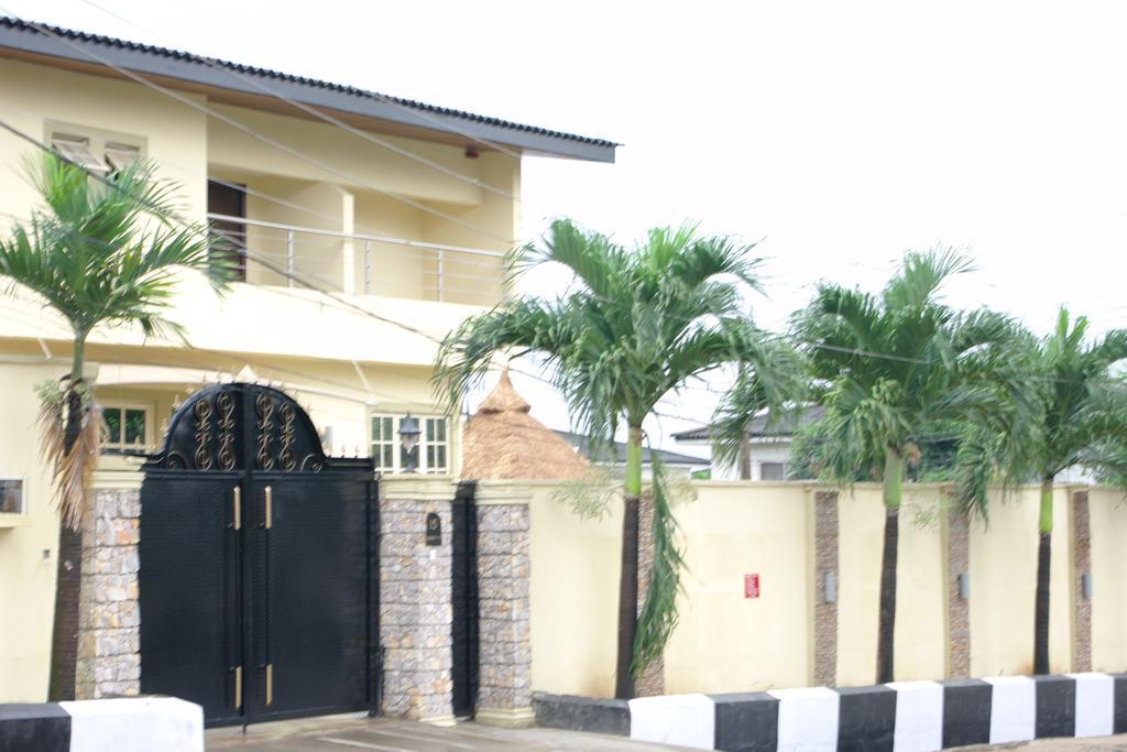 Class Suites Ikeja Exterior foto